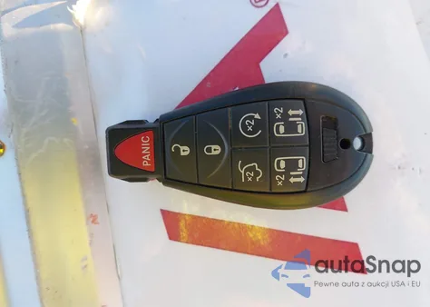 2015 Chrysler Town & Country Touring из США, поврежденный, VIN 2C4RC1BG5FR611364